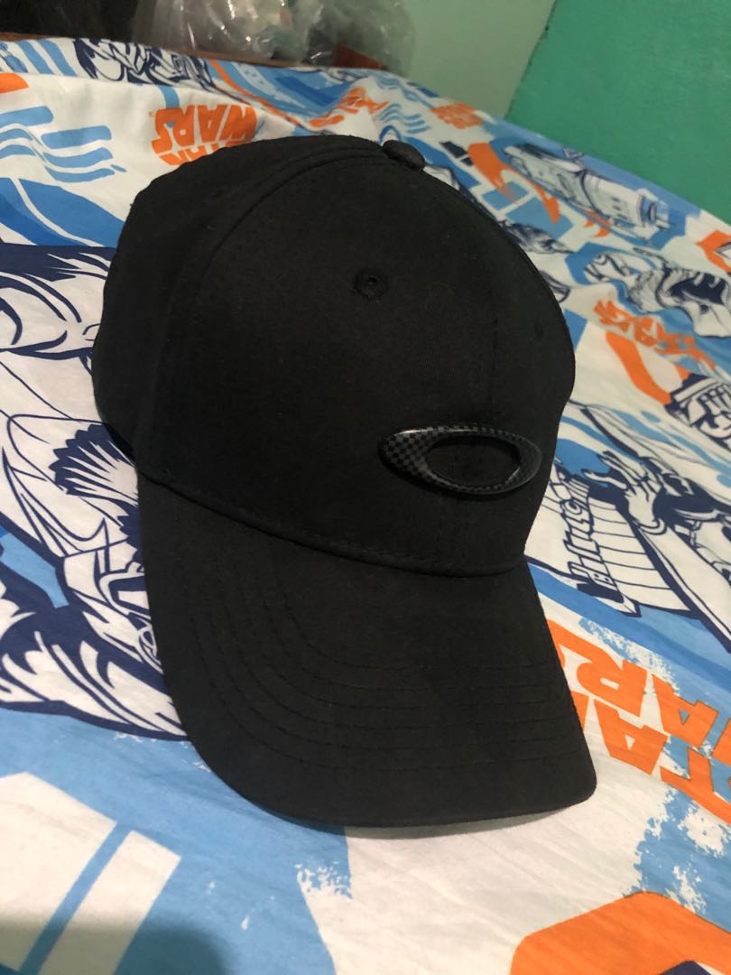 oakley fitted hat