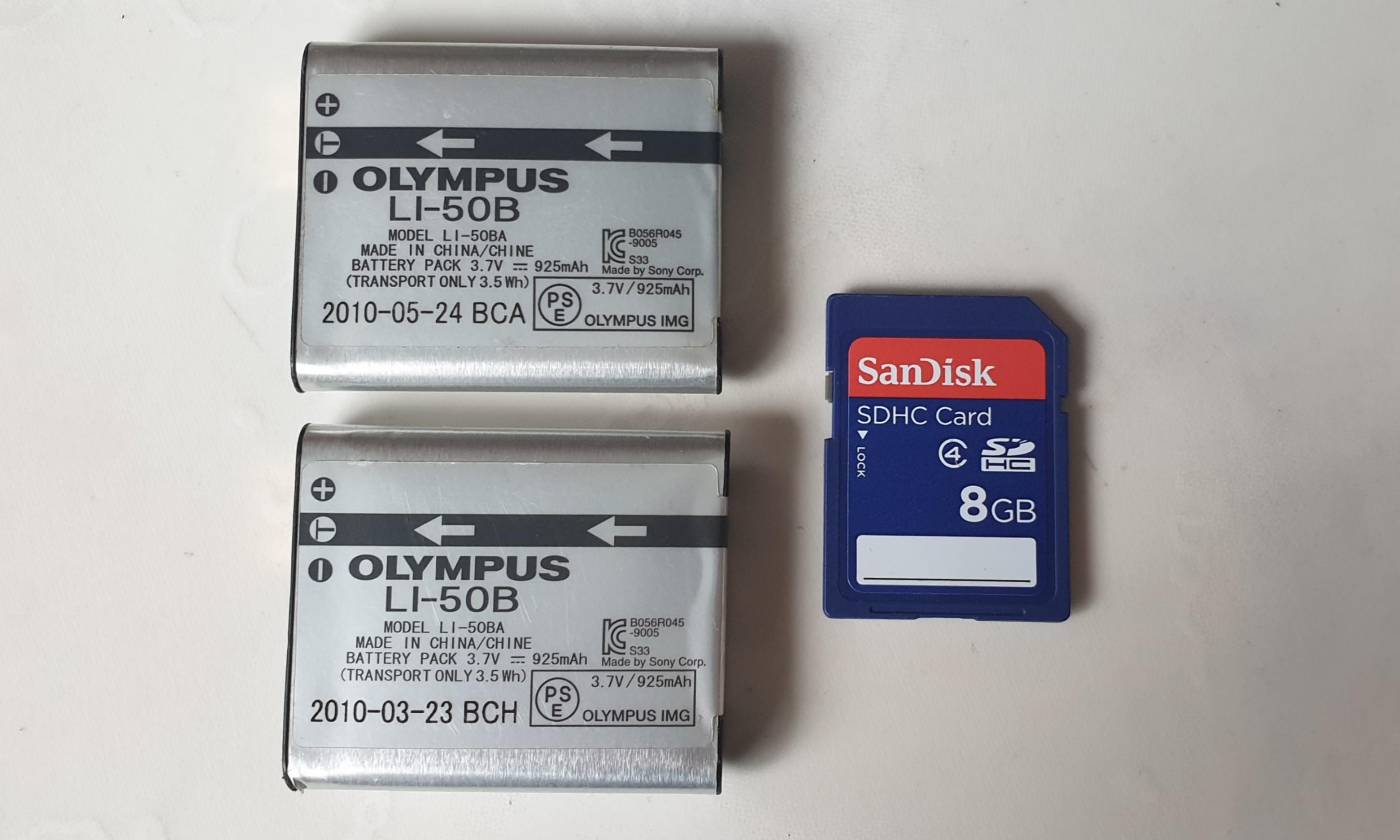 Olympus SP800UZ 14MP Digital Camera with 30x Wide Angle Dual Image