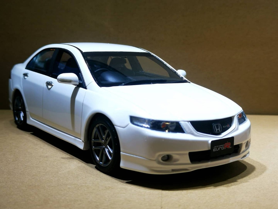 ミニカー 1/18 アコードユーロR