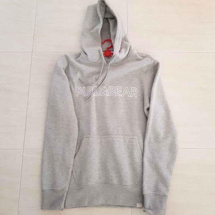 Pull and bear outlet white hoodie