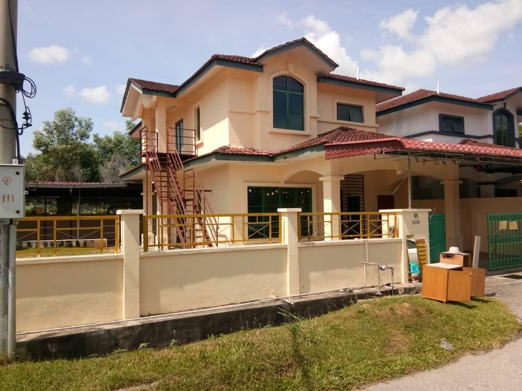 Semi D House Kesuma Lake Semenyeh Selangor Property For Sale On Carousell