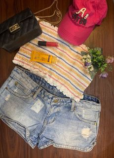 (Category: ) located in . Submitted by heytrendsetting (Listing ID 273535034, Image 1). Description: .