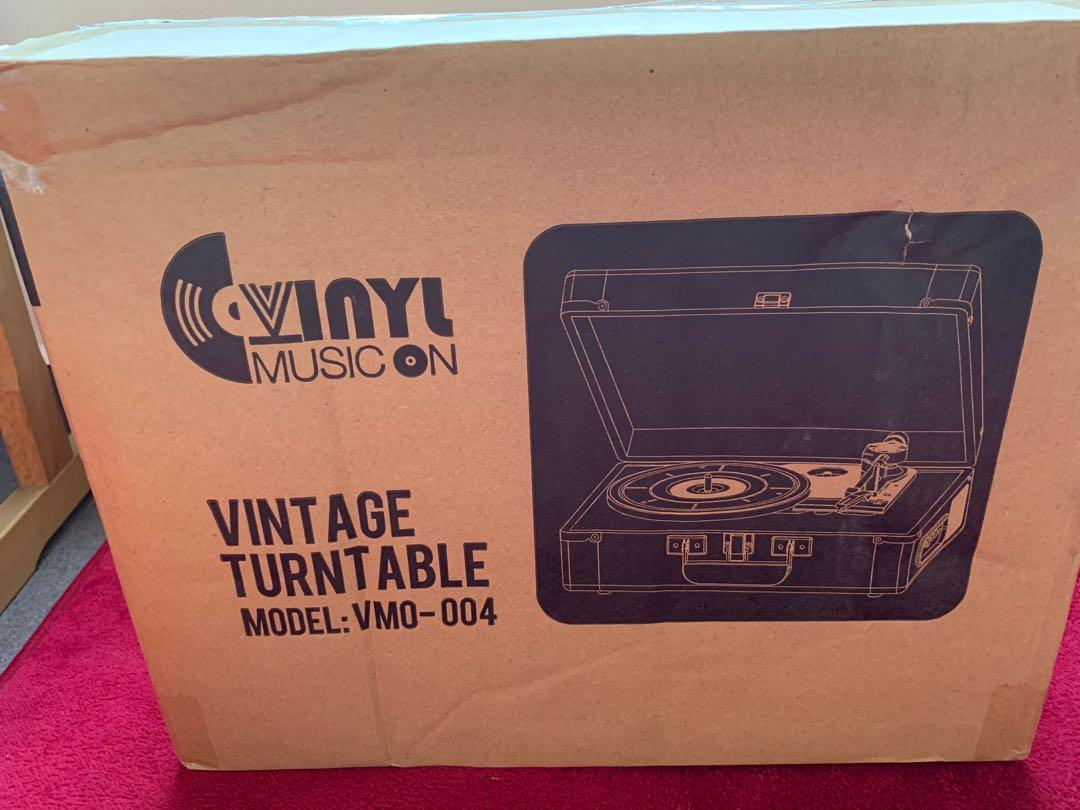 Vintage turntable VMO004, Audio, Other Audio Equipment on Carousell