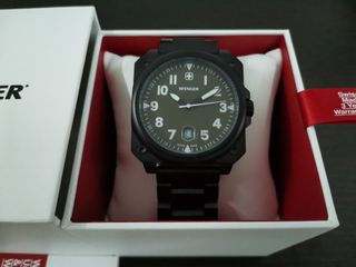 (Category: ) located in . Submitted by fantasticdeals888 (Listing ID 1008356836, Image 1). Description: .