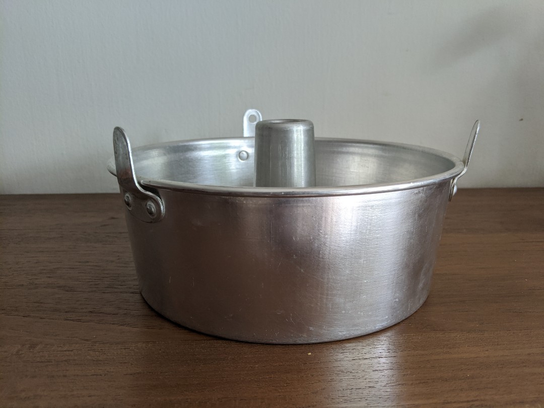21cm Chiffon Cake Tin Furniture Home Living Kitchenware Tableware 21cm-chiffon-cake-tin-furniture-home-living-kitchenware-tableware