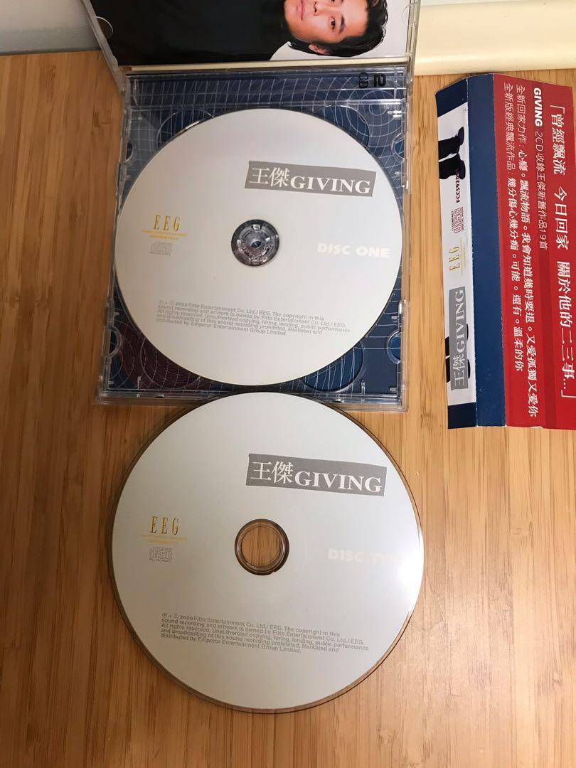 王傑 giving 2cd 碟淺痕 附側紙, 興趣及遊戲, 音樂樂器 & 配件, 音樂與媒體 - CD 及 DVD - Carousell
