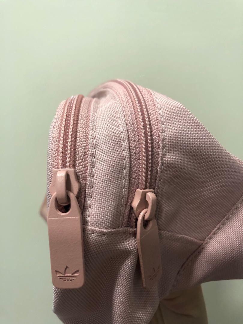 Trefoil hotsell bum bag