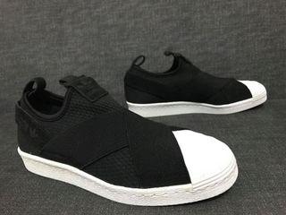 adidas slip on sneakers mens