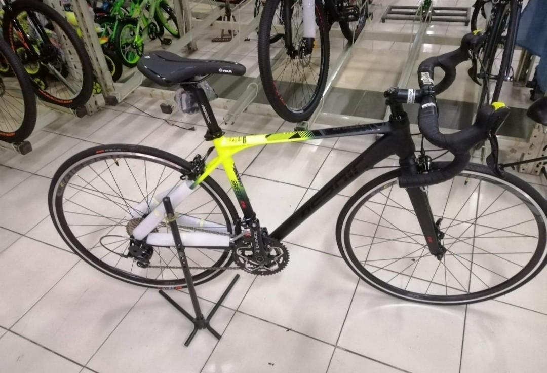 Aeroic outlet road bike