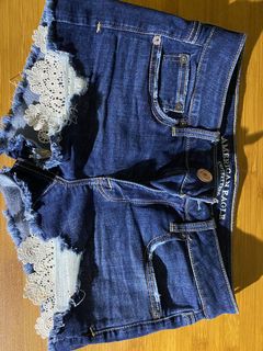 （分類：）位於 。 由 wuwupooraf 提交（商品編號 1008629634，圖片 1）。簡介： 。