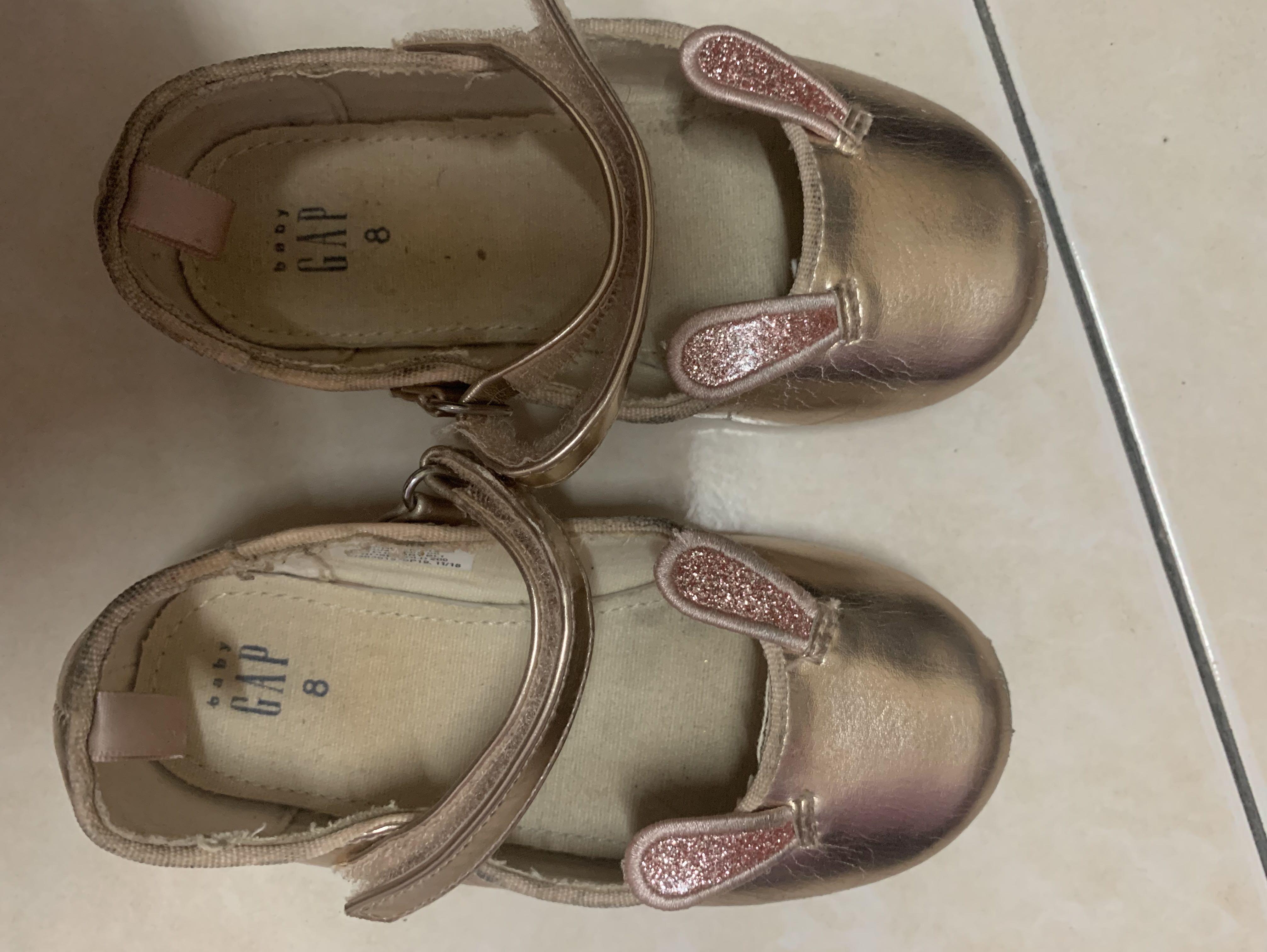 gap bunny shoes