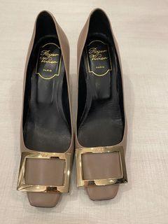 Authentic Roger Vivier heels size 35 1/2