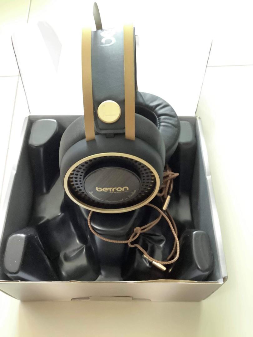 Betron retro 2025 headphones