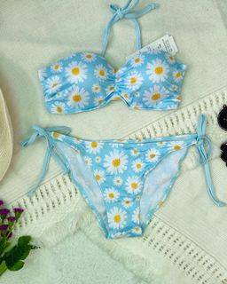 (Category: ) located in . Submitted by lovinglyyourscloset (Listing ID 1008558594, Image 1). Description: .