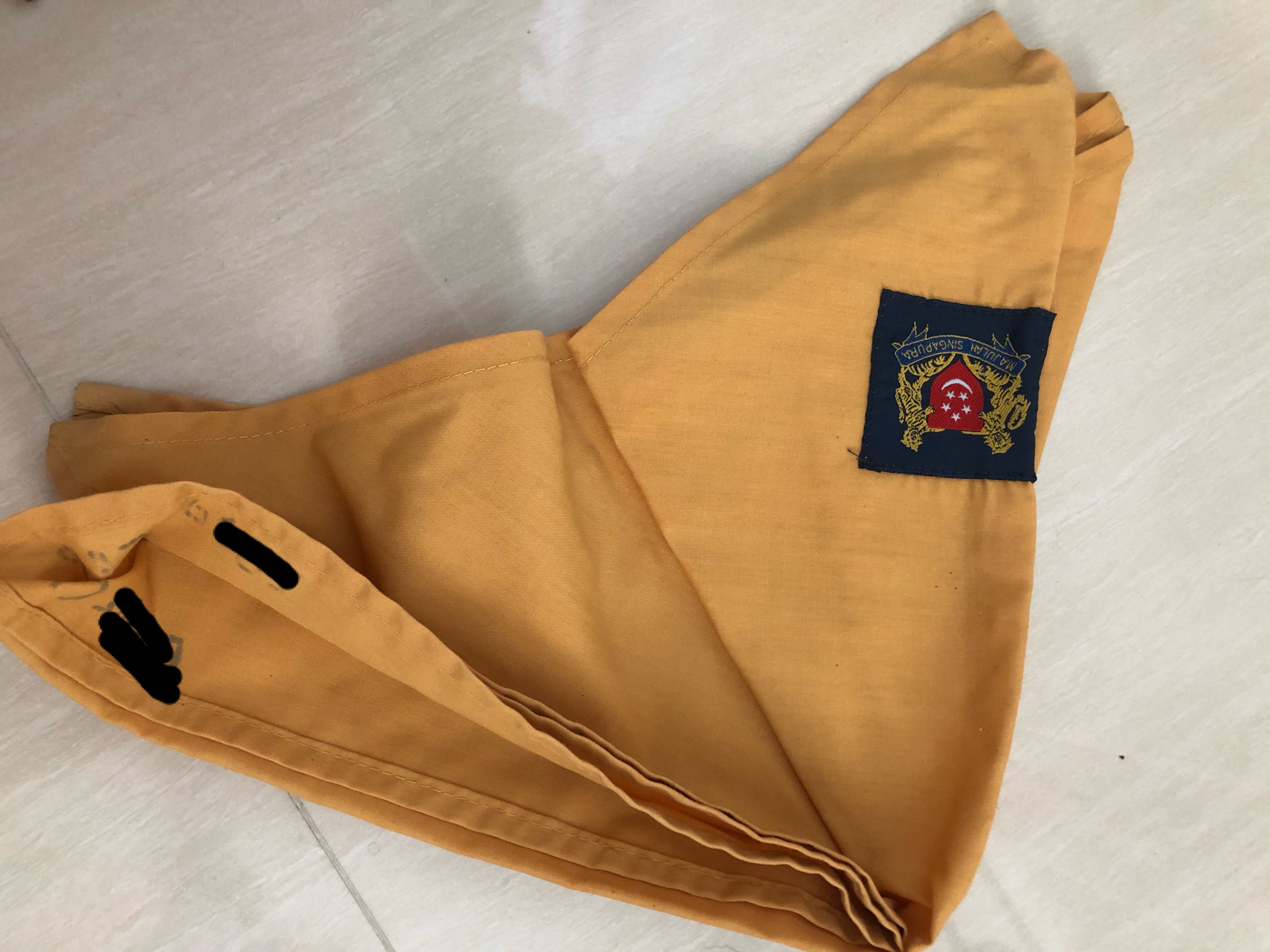 brownie girl guides scarf, Women's Fashion, Watches & Accessories