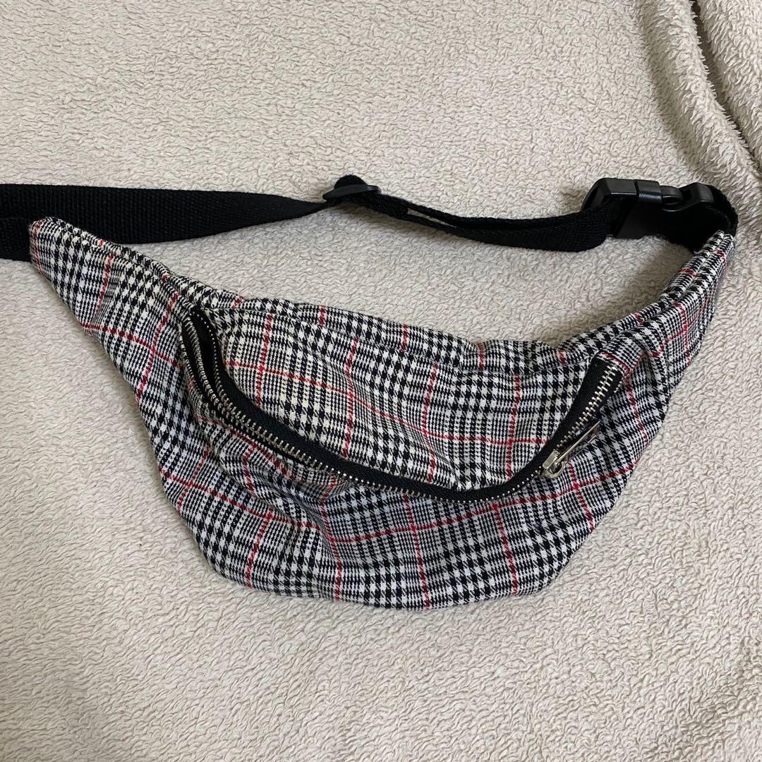 checkered bum bag