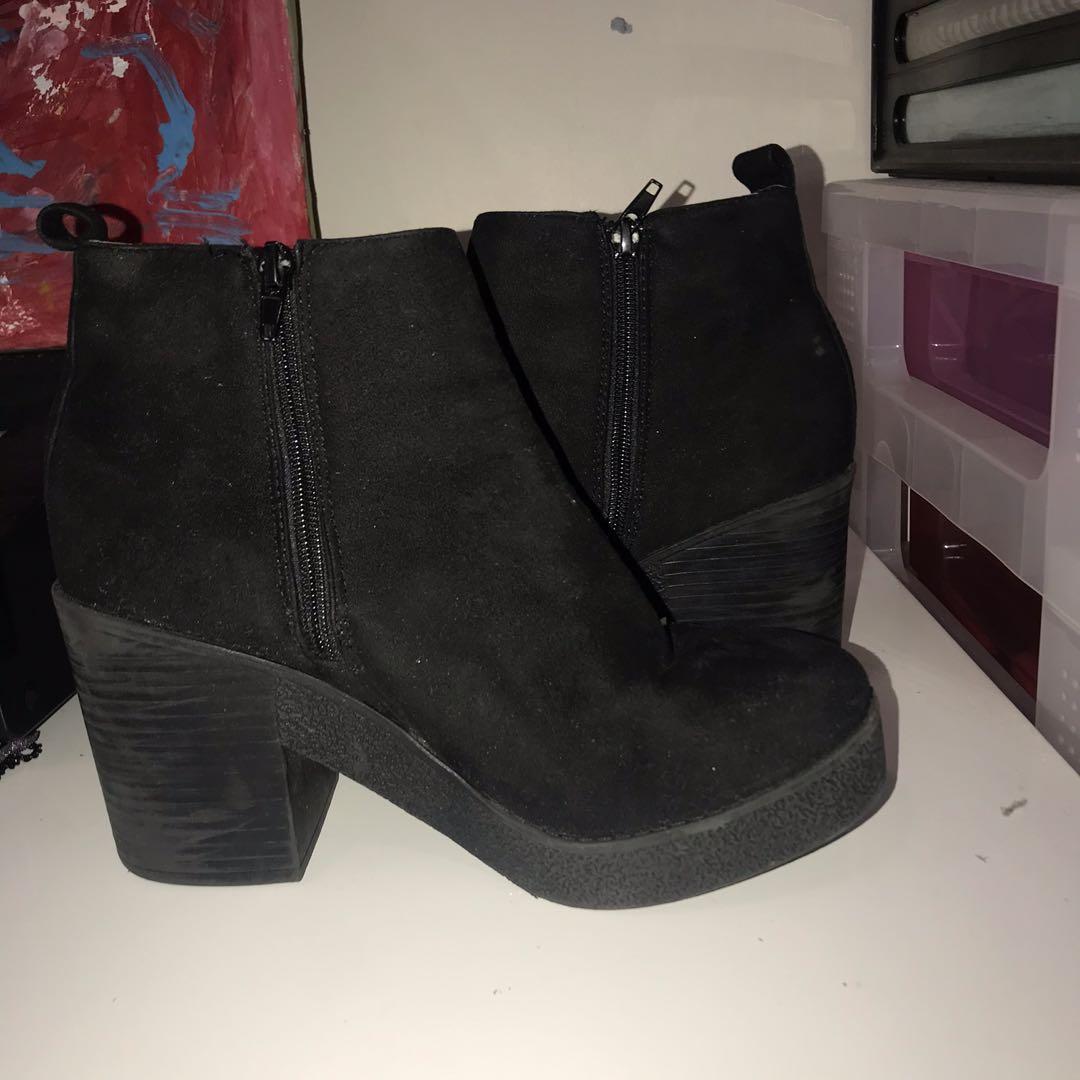 simple black leather boots