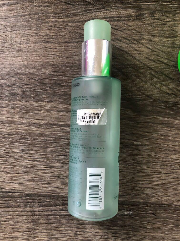 Clinique Facial Wash (Category: Face Care) located in Manila. Submitted by joyspreloved18 (Listing ID 1008451528, Image 2). Description: Good for oily skin 60% left.