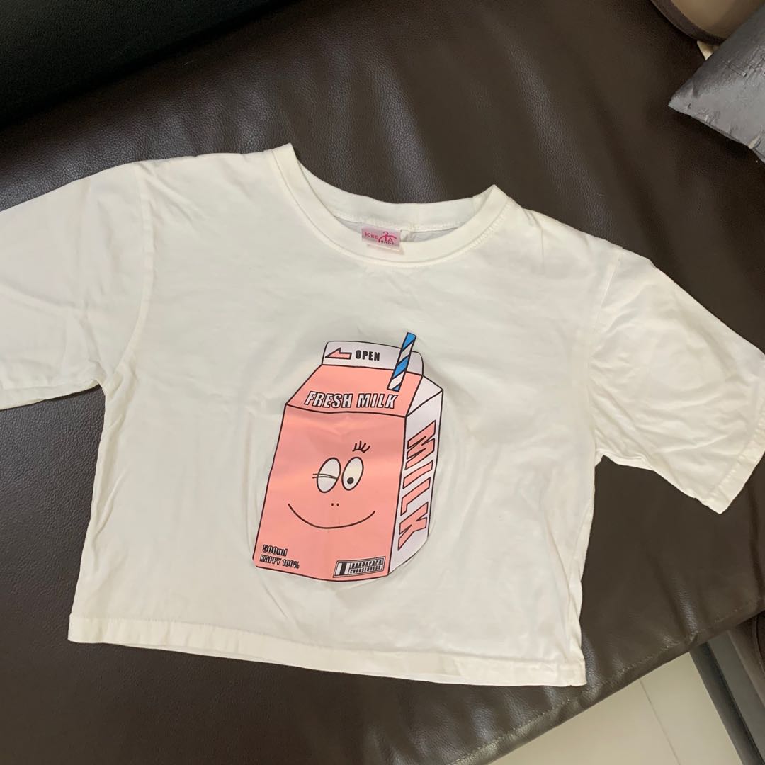 cute graphic crop tops