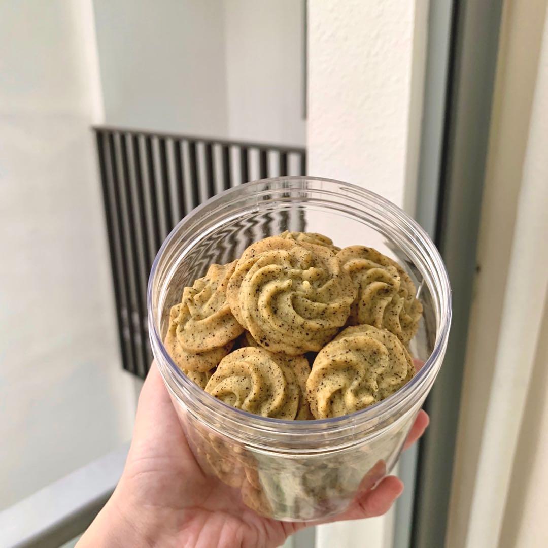 Eggless Butter Cookies, Food & Drinks, Baked Goods on Carousell