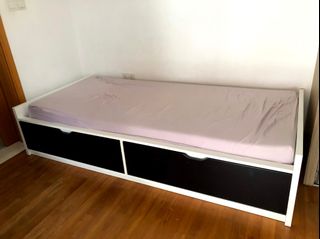 (Category: ) located in . Submitted by ac.marong (Listing ID 1008513341, Image 1). Description: .