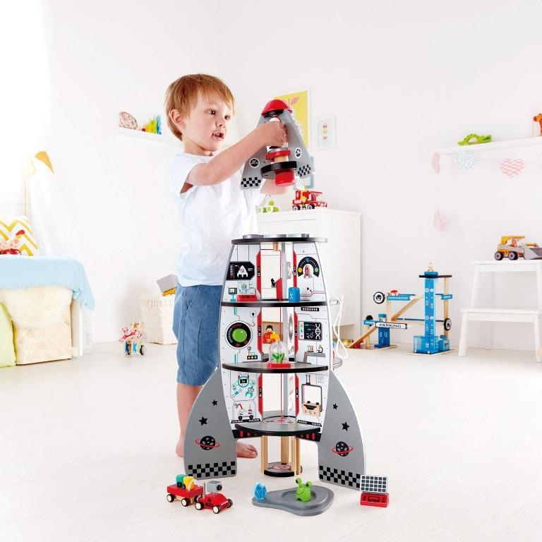 toy rocket ship for toddlers