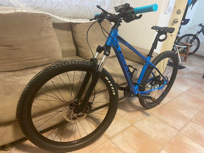Giant talon hotsell 3 blue