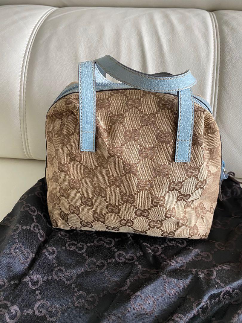 Gucci small sales pouch bag