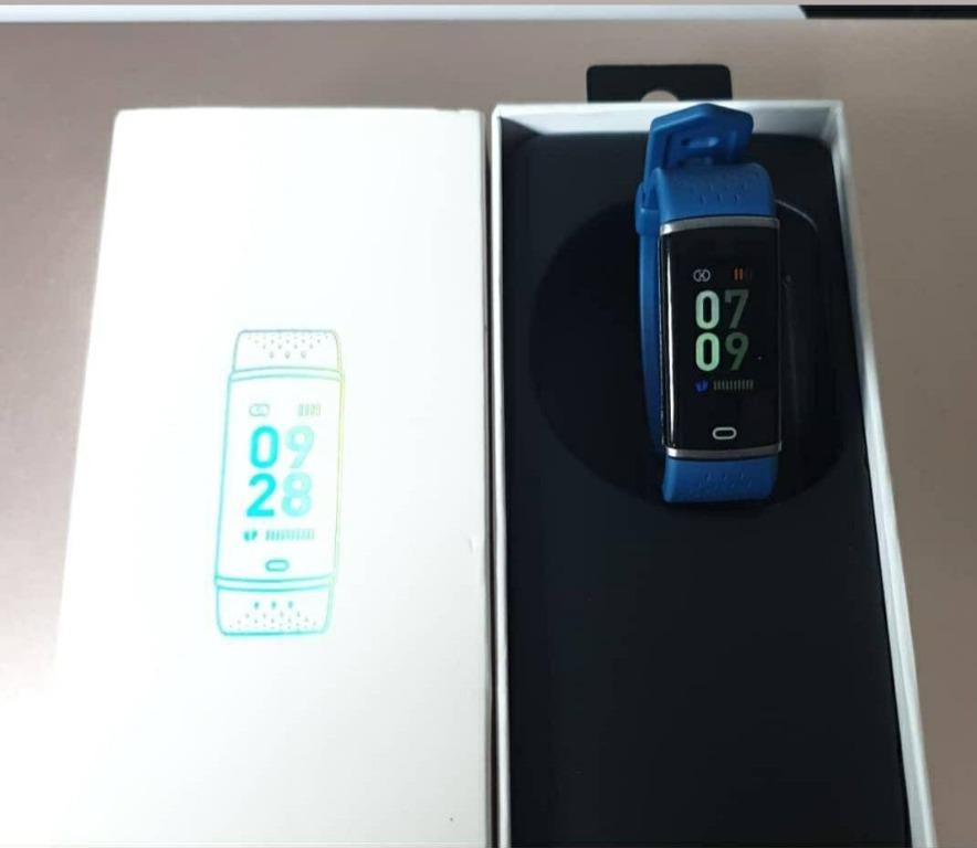 H707 FITNESS TRACKER Mobile Phones Gadgets Wearables Smart Watches on Carousell