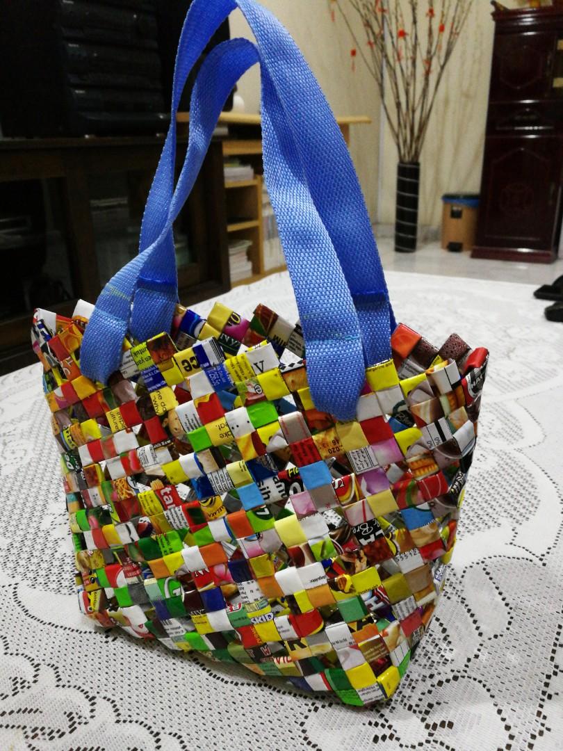 Handmade plastic online bag