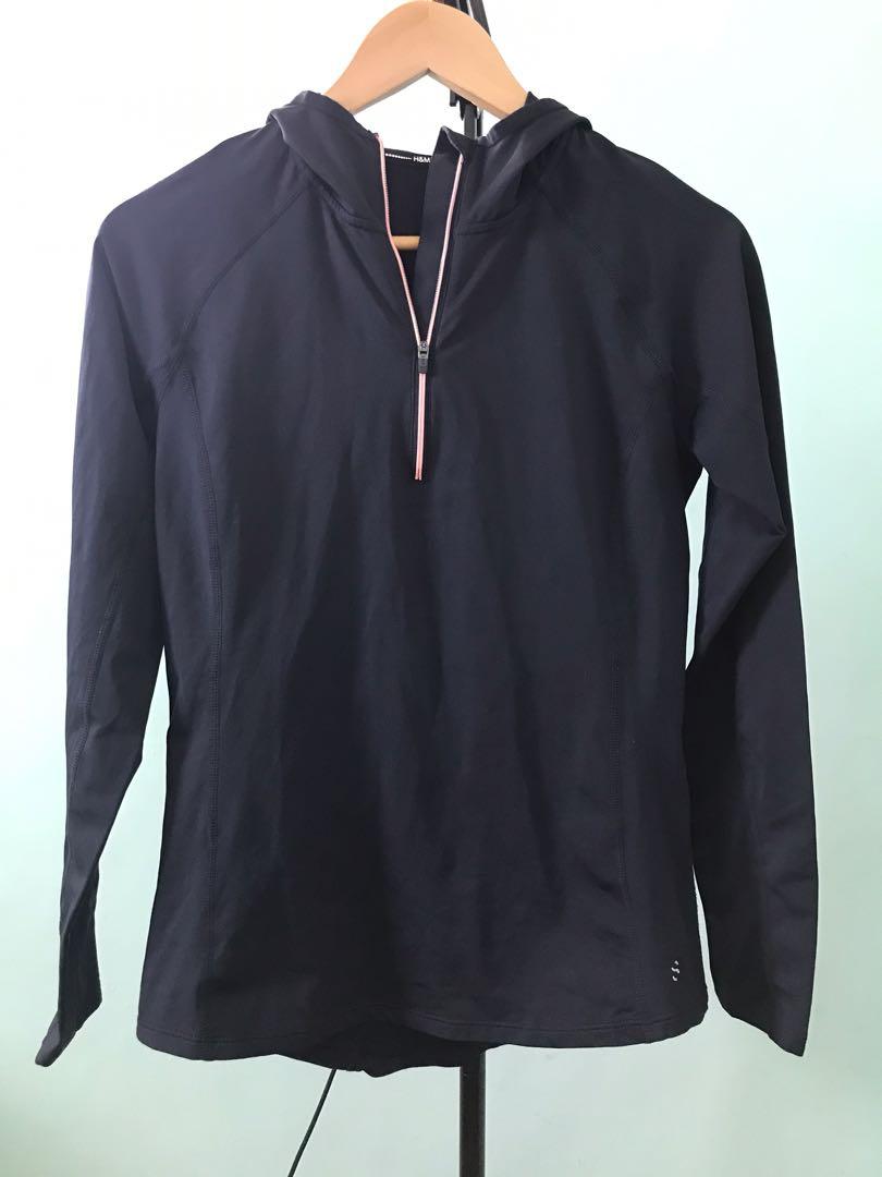 H M Running Sweater Women S Fashion Coats Jackets And Outerwear On Carousell H M Running Sweater Women S Fashion Coats Jackets And Outerwear On Carousell