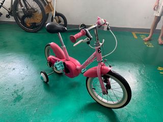 （分類：）位於 。 由 solalparisien 提交（商品編號 1008191007，圖片 1）。簡介： 。