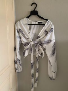 (Category: ) located in . Submitted by help.me.declutter (Listing ID 1008494104, Image 1). Description: .