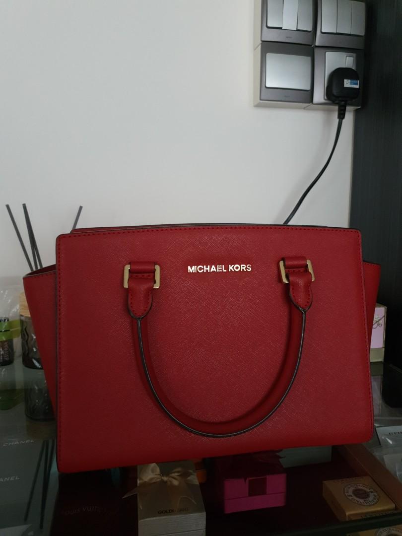 michael kors bag lining