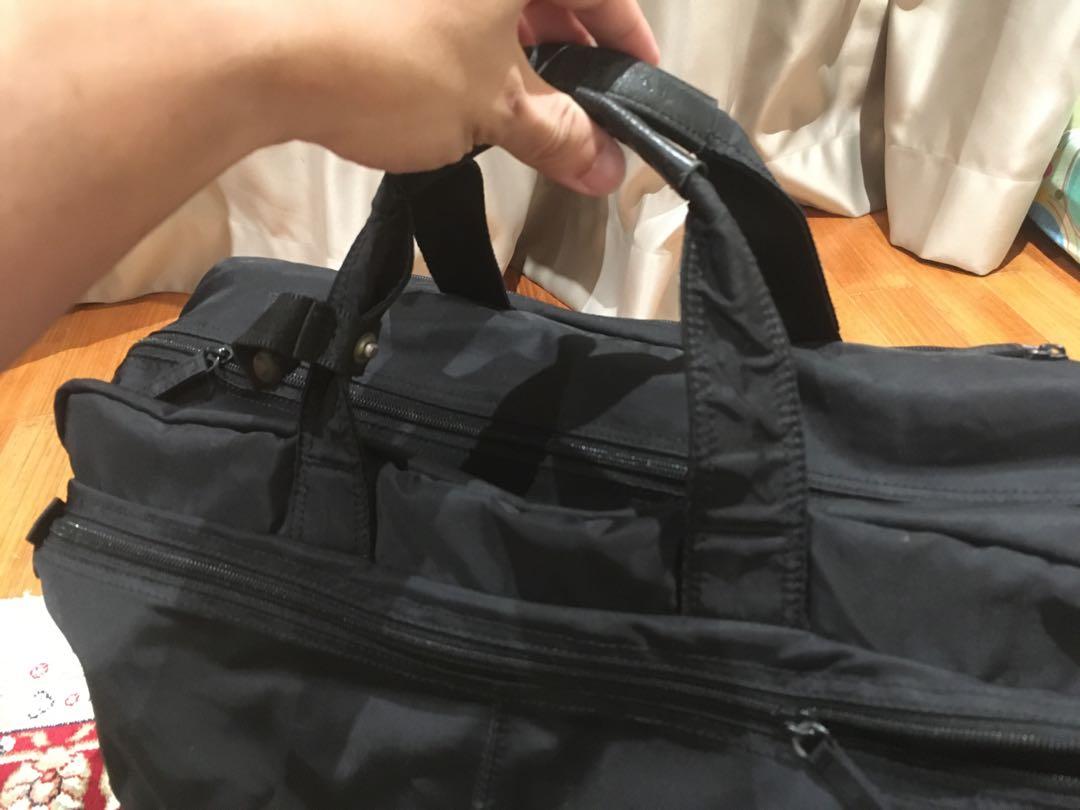 Muji Duffel Boston Bag Carry on Filson Prada tumi porter yoshida uniqlo