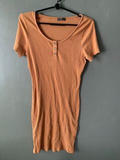 (Category: ) located in . Submitted by thrift_with_mi (Listing ID 1008480980, Image 1). Description: .