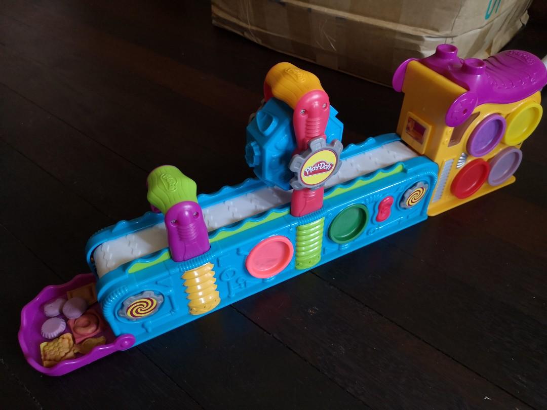 Magic play doh deals mega fun factory