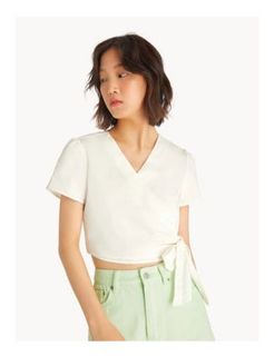 (Category: ) located in . Submitted by instocksforsalee (Listing ID 1008434736, Image 1). Description: .