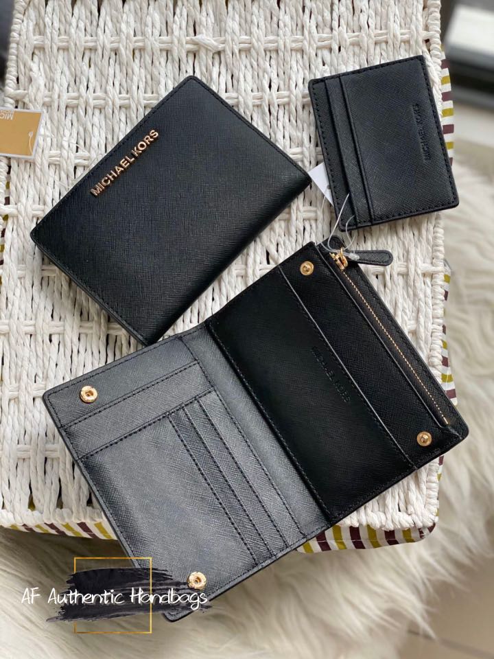 mk medium wallet