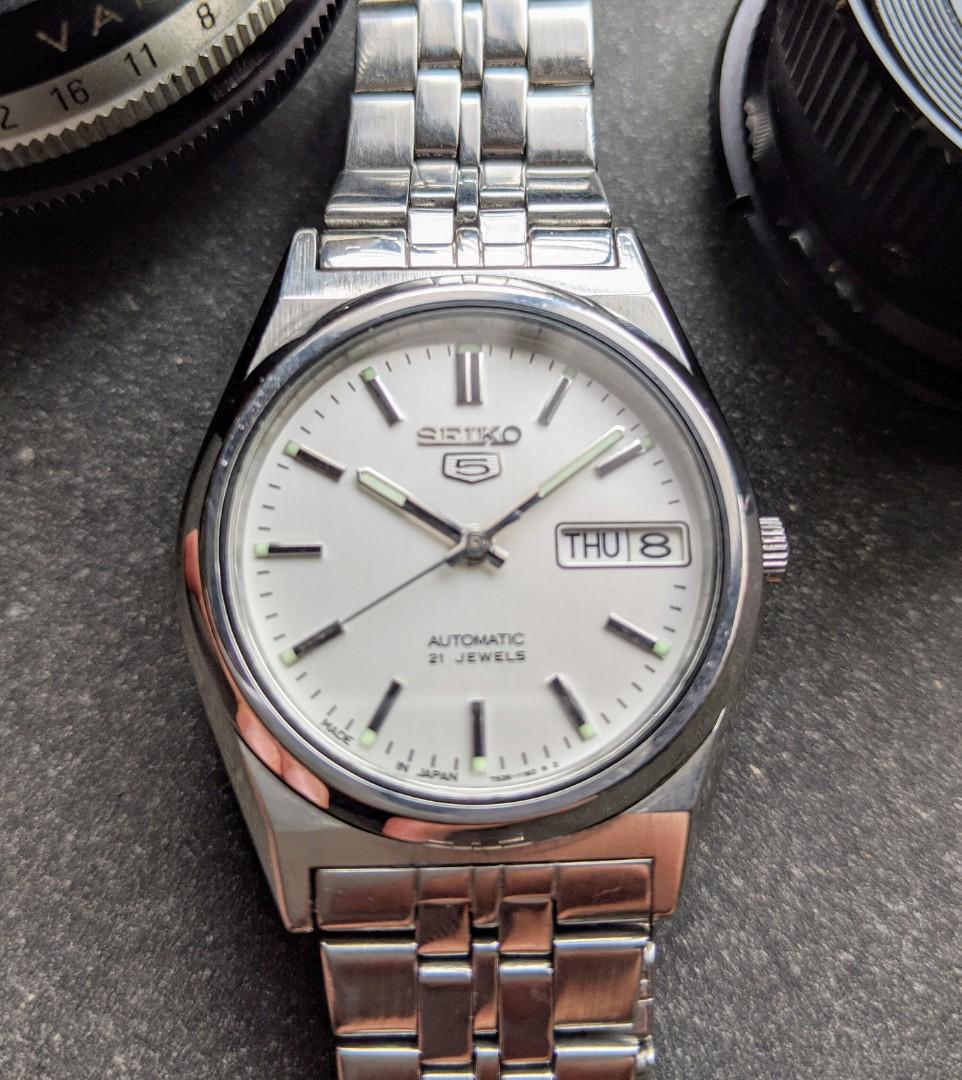 Seiko 7s26 hotsell price