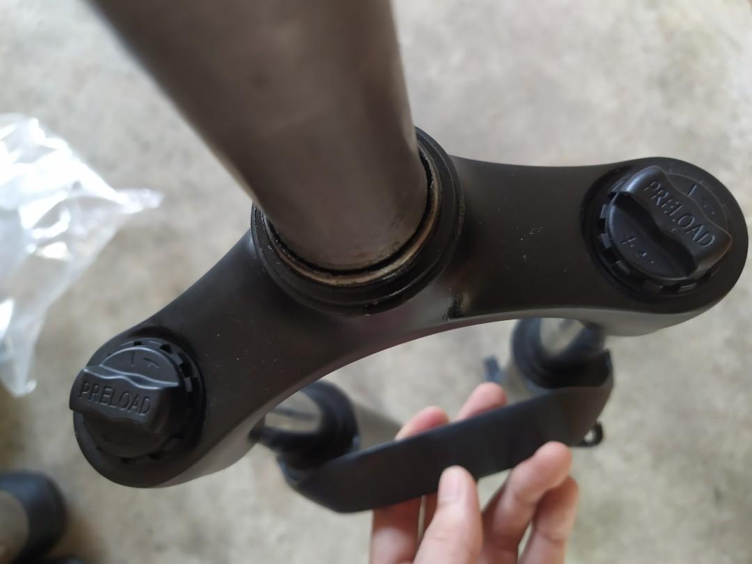 Sr suntour xce 28 coil spring preload deals
