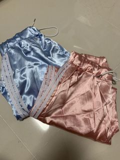 (Category: ) located in . Submitted by uniq_dustbin (Listing ID 1008627787, Image 1). Description: .