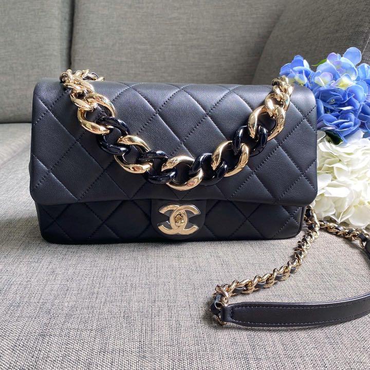 Chanel chain handle on sale flap bag