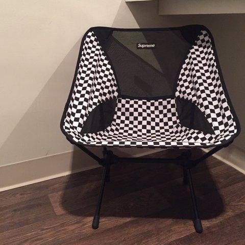 SUPREME Helinox Chair One Black, 名牌, 飾物及配件- Carousell