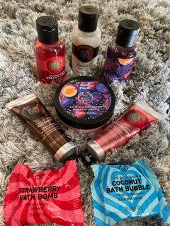 (Category: ) located in . Submitted by xoxobeautysecrets (Listing ID 1008463672, Image 1). Description: .