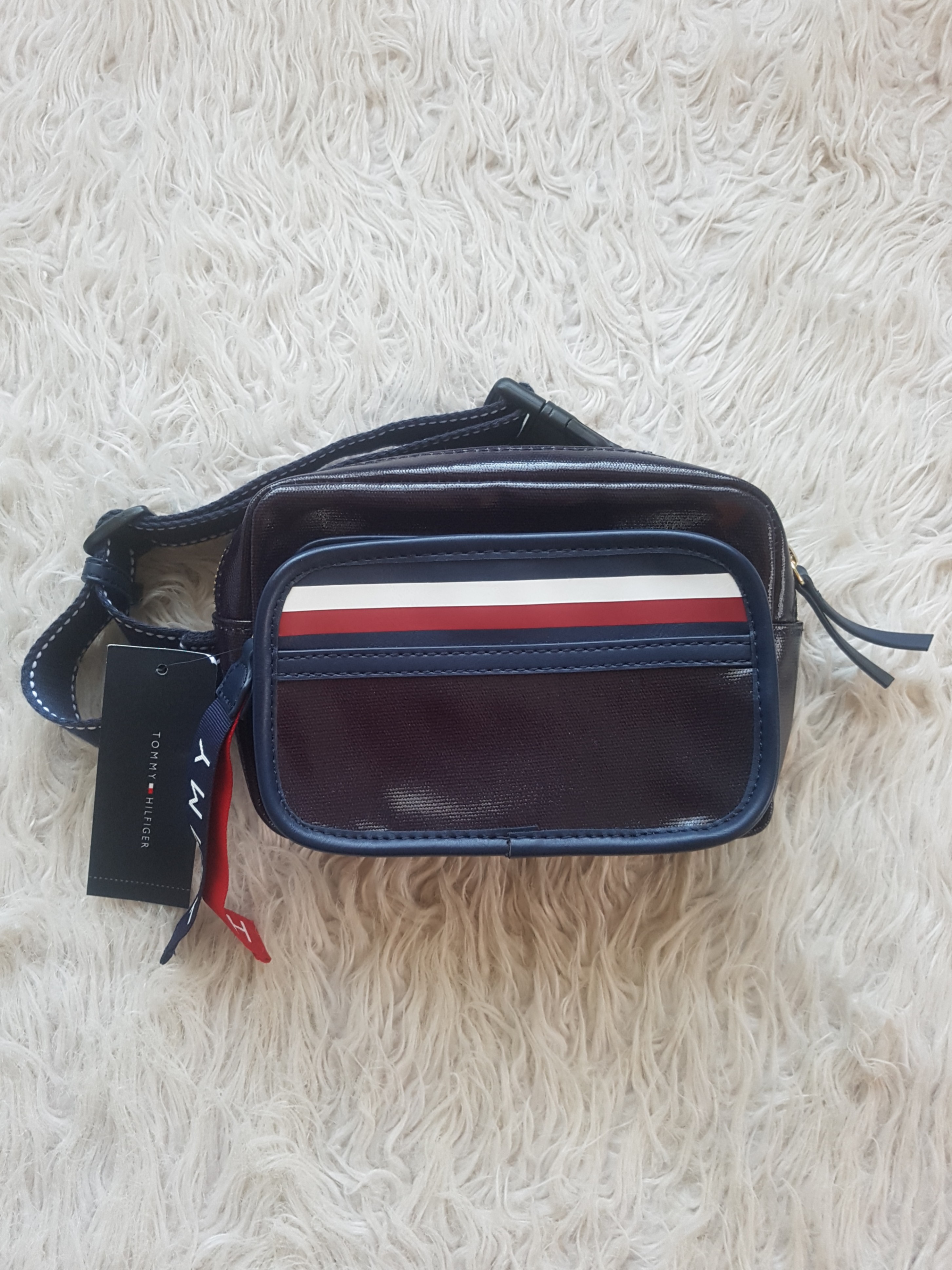 belt bag tommy