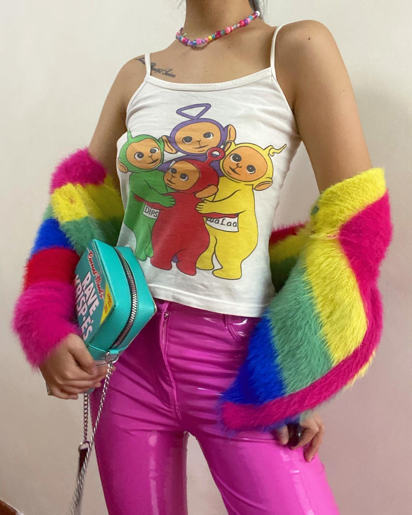 Y2K 2000s teletubbies spag cami TOP , Women's Fashion, Tops, Sleeveless on