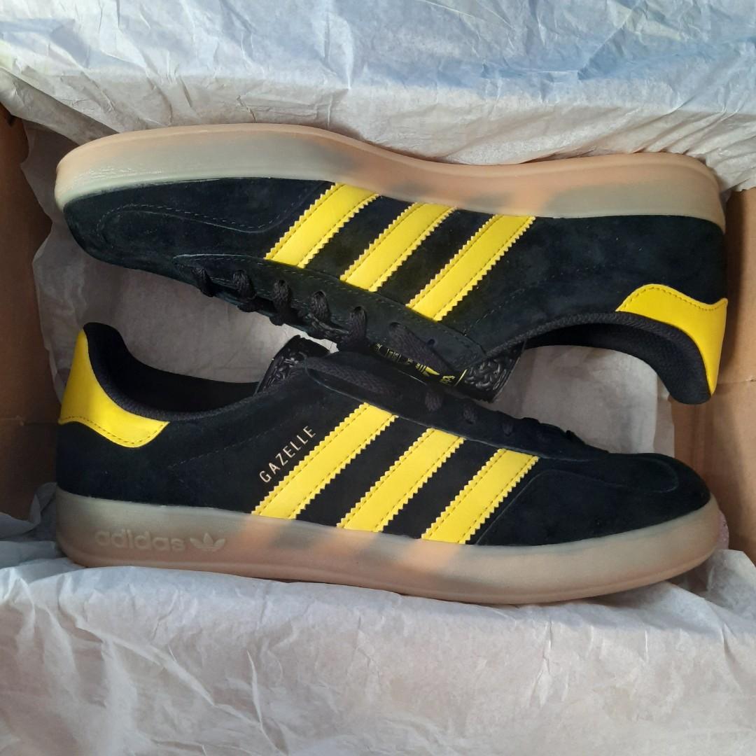 Adidas gazelle hitam sales