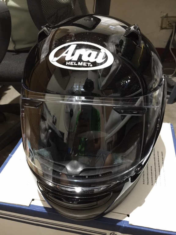 Arai Quantum J, Motorbikes, Motorbike Parts  Accessories, Helmets and  other Riding Gears on Carousell