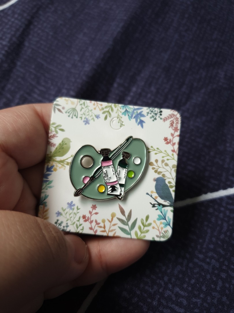 Artist paint enamel pin, Design & Craft, Others on Carousell